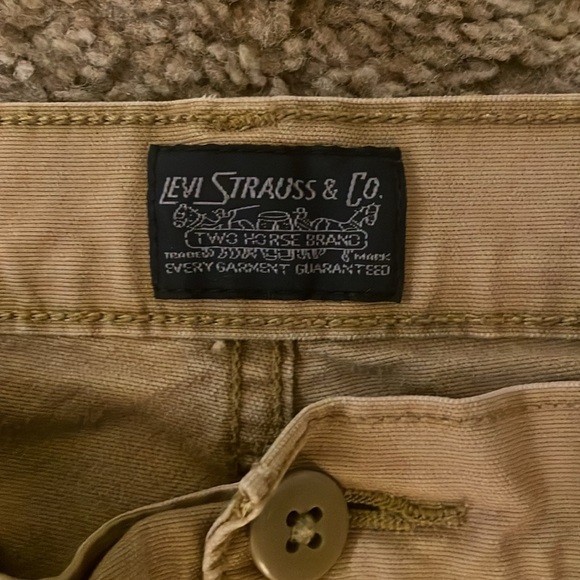 Men’s Size 34 32 Levi’s - Picture 2 of 4